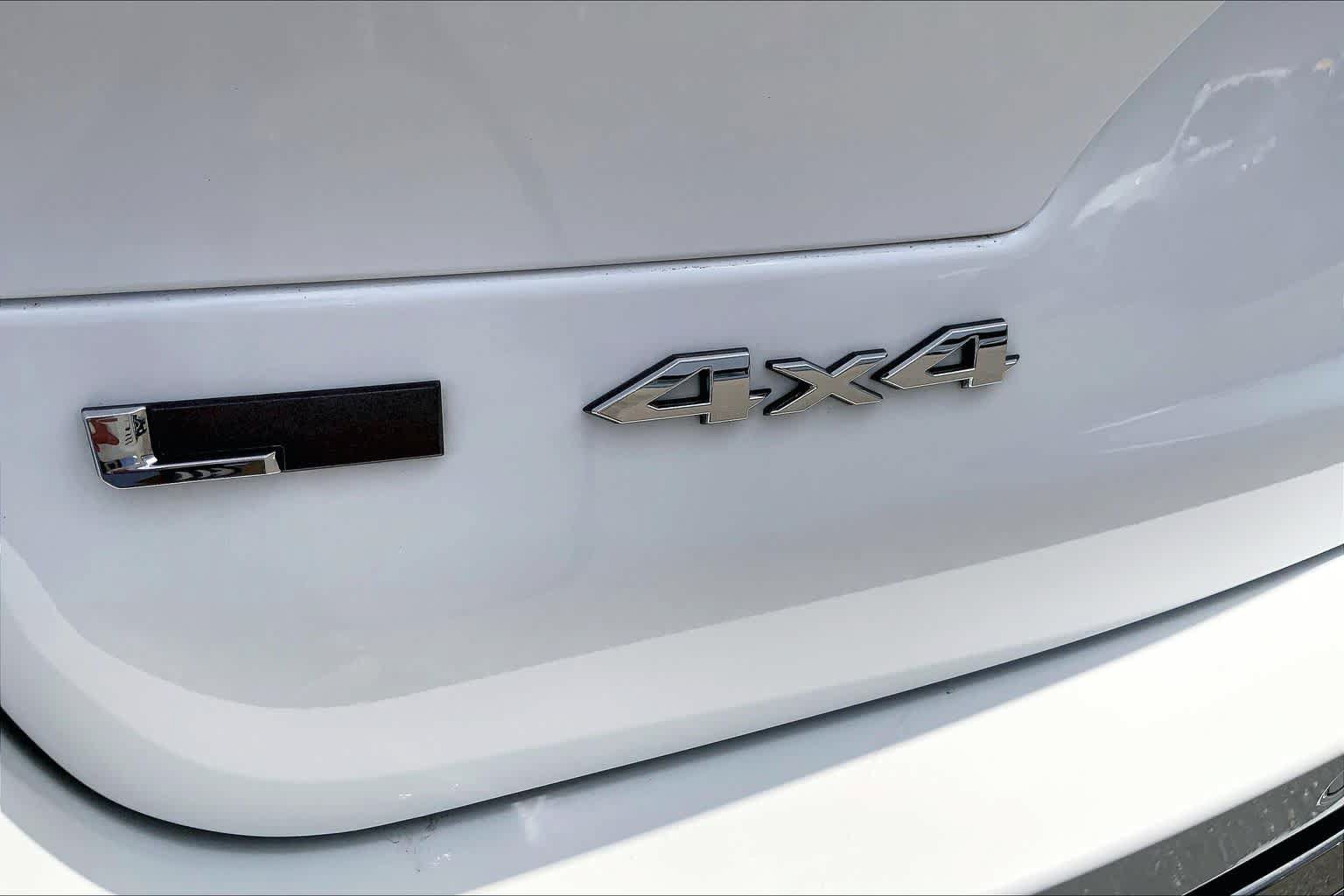 Used 2021 Jeep Grand Cherokee L Overland w/ Luxury Tech Group IV AWD/4WD image 31