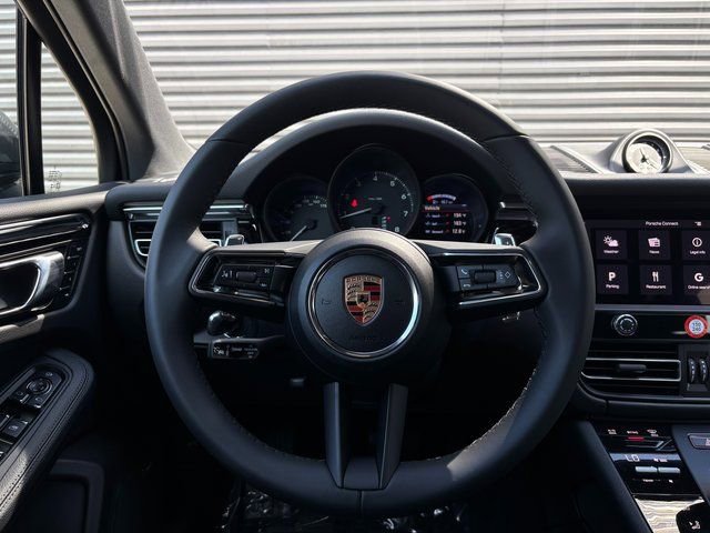 Certified 2026 Porsche Macan AWD/4WD image 14