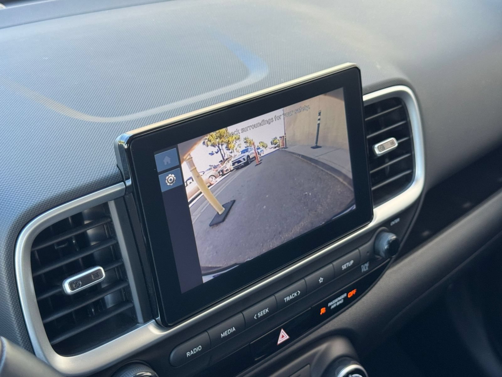Used 2026 Hyundai Venue SEL FWD image 22