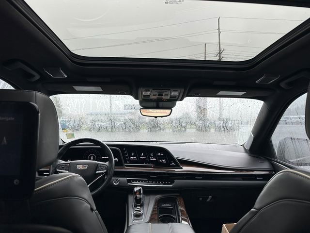 Used 2021 Cadillac Escalade Premium Luxury Platinum image 28