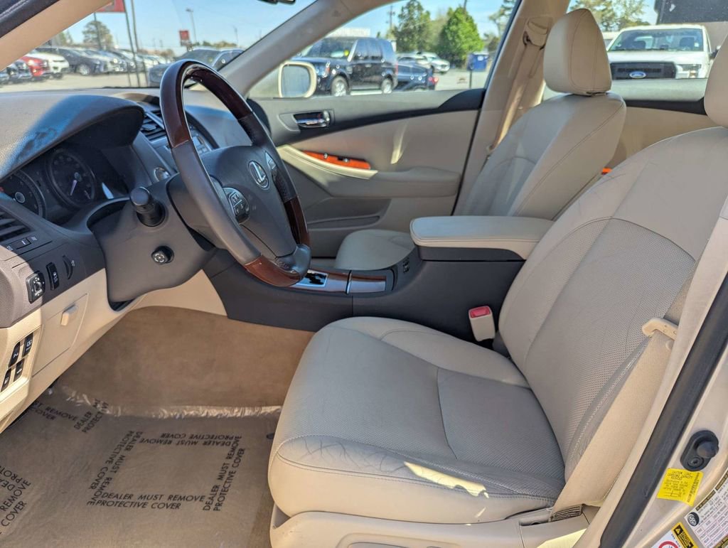 Used 2011 Lexus ES 350 image 19