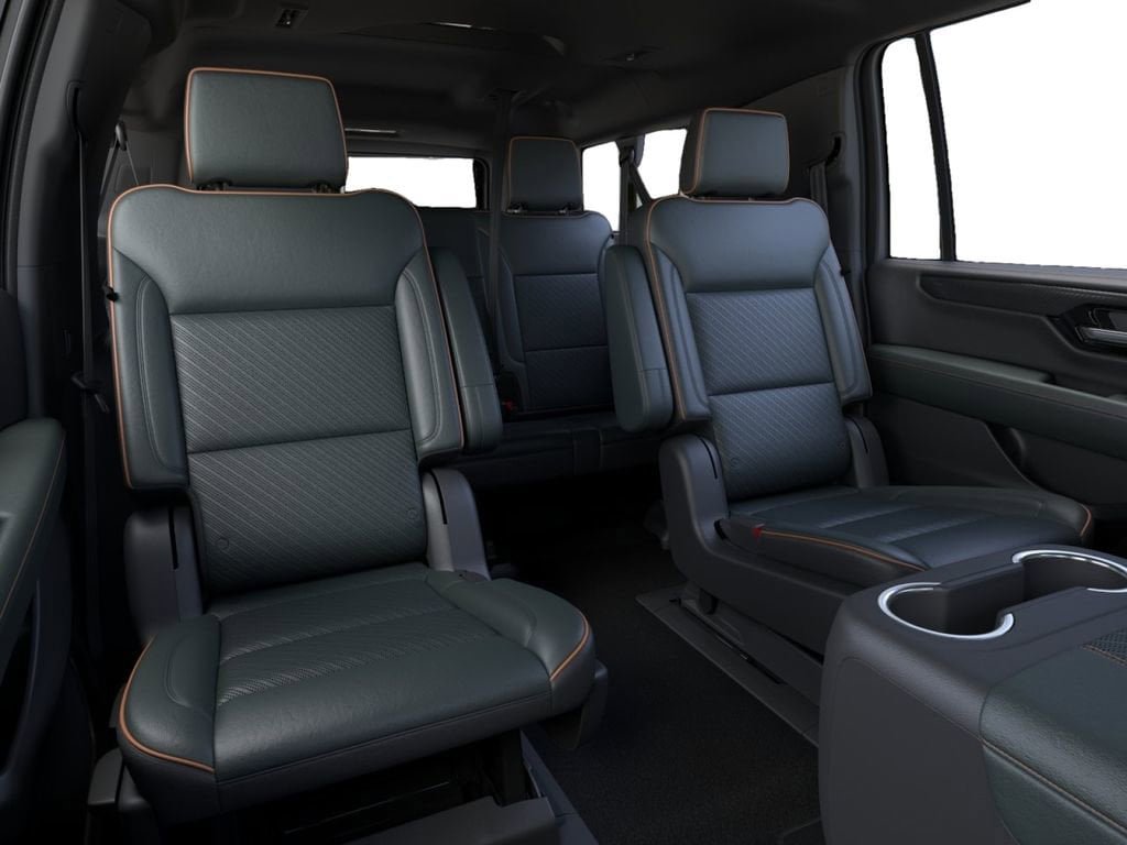 New 2026 GMC Yukon XL AT4 w/ AT4 Premium Plus Package AWD/4WD image 18