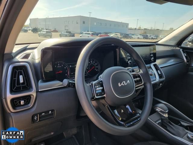 Used 2022 Kia Sorento LX FWD image 19