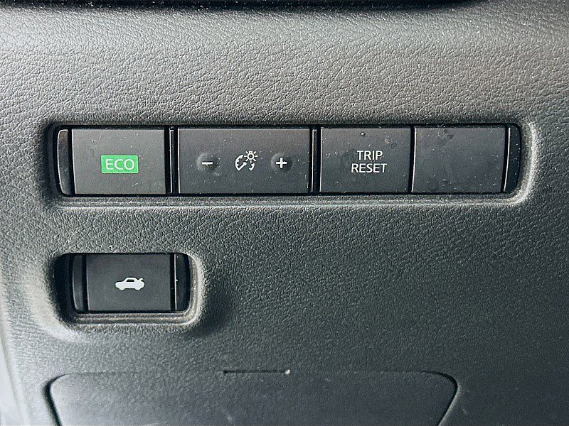 Used 2020 Nissan Sentra SV FWD image 10