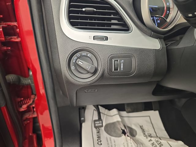 Used 2018 Dodge Journey SXT w/ Blacktop Package FWD image 32