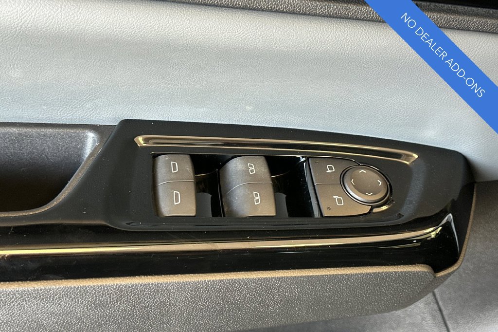 Certified 2025 Honda Prologue Touring image 12