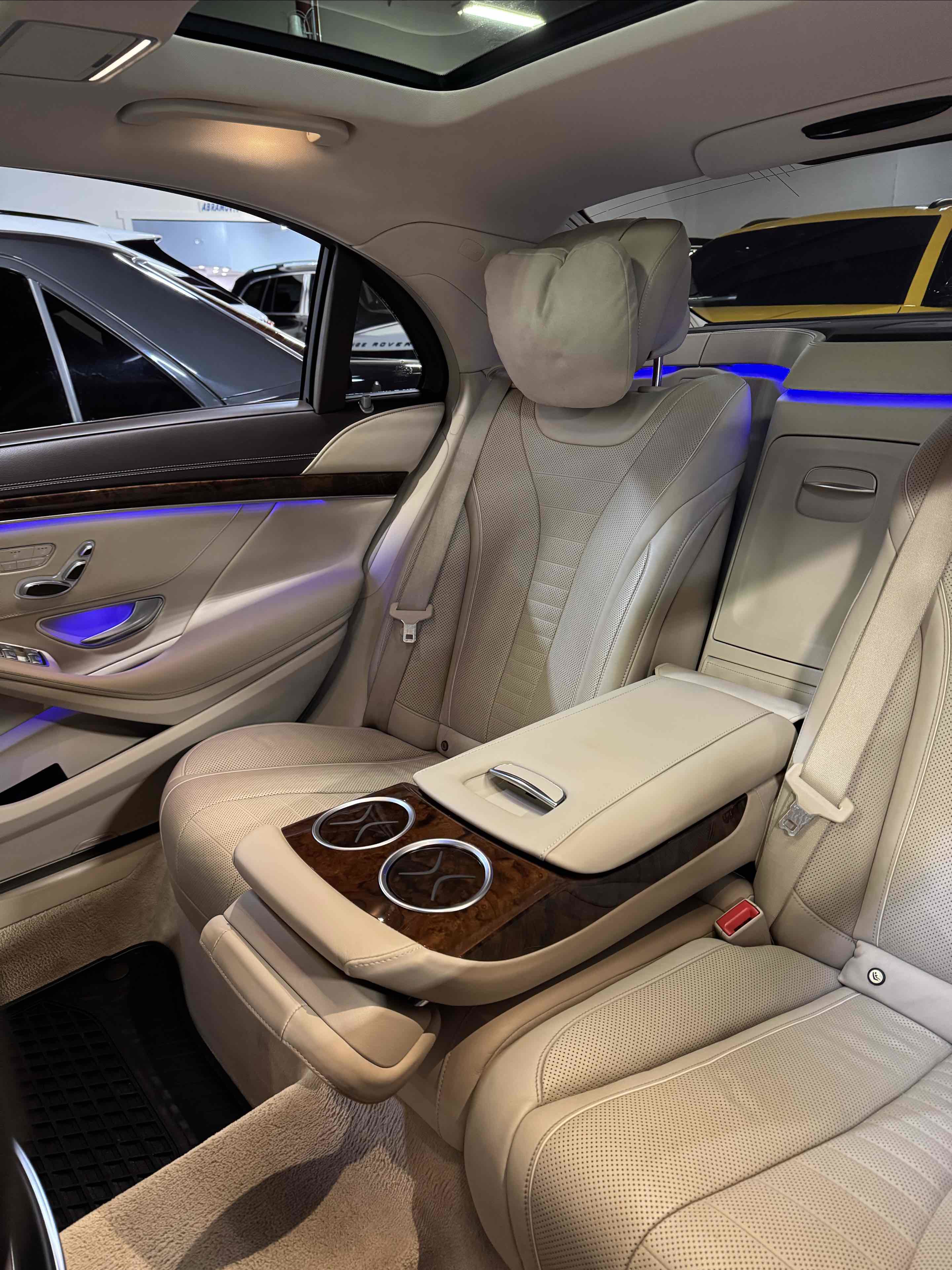 Used 2014 Mercedes-Benz S 550 Sedan image 39