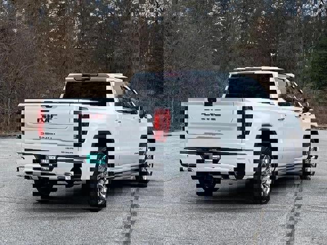 Used 2023 GMC Sierra 1500 Denali image 3