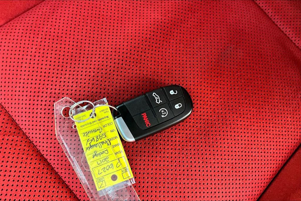 Used 2017 Dodge Challenger GT w/ Driver Convenience Group image 10