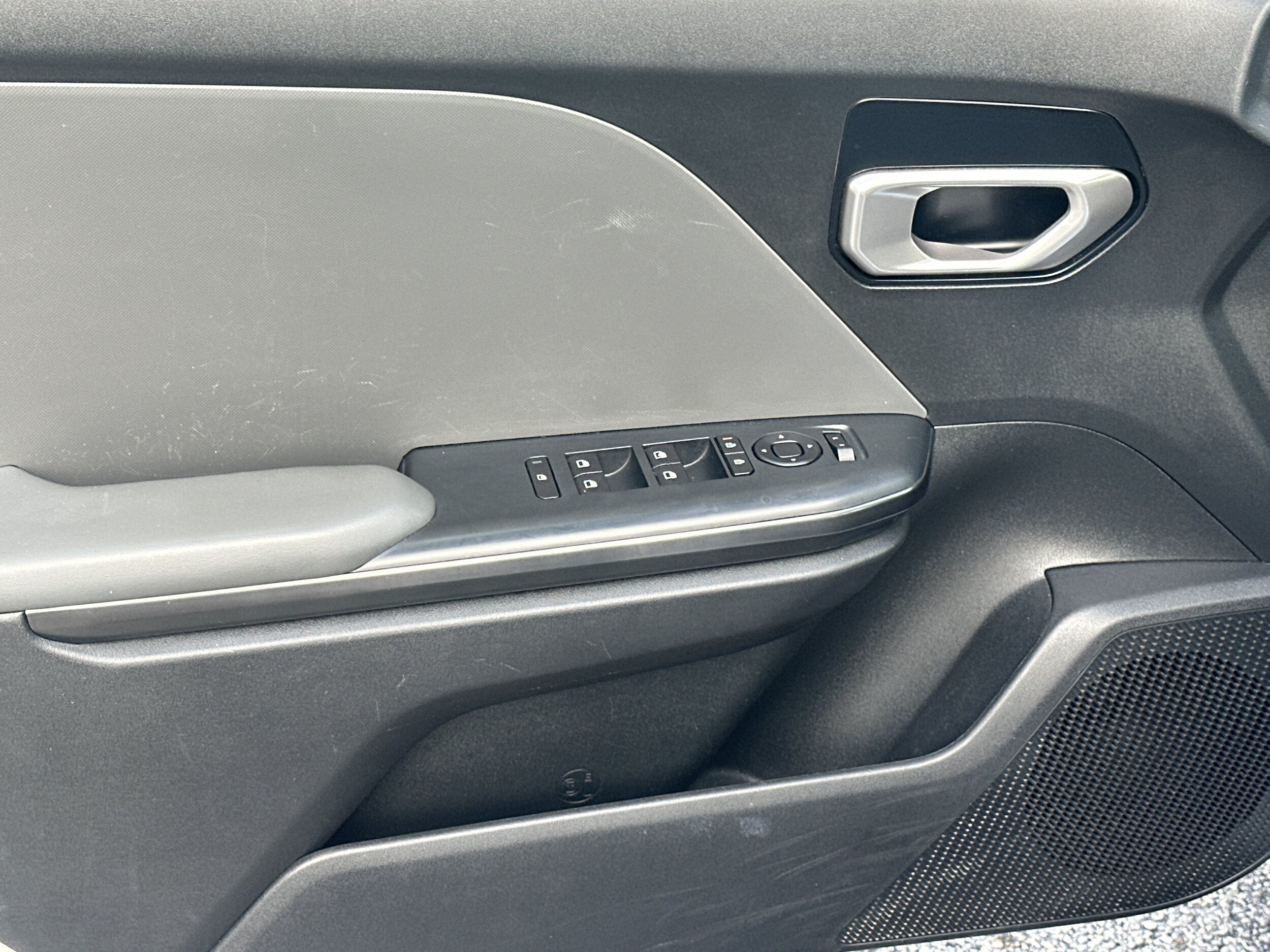 Used 2025 Kia K4 FWD image 42