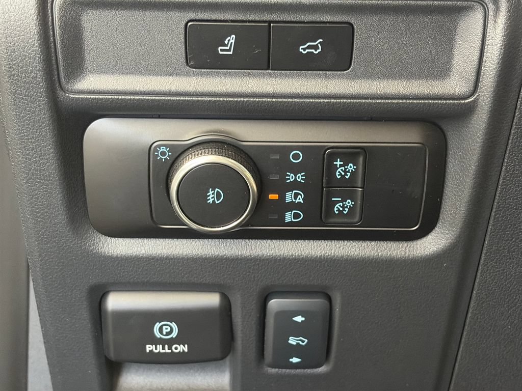 Used 2024 Ford Expedition Max Limited AWD/4WD image 25