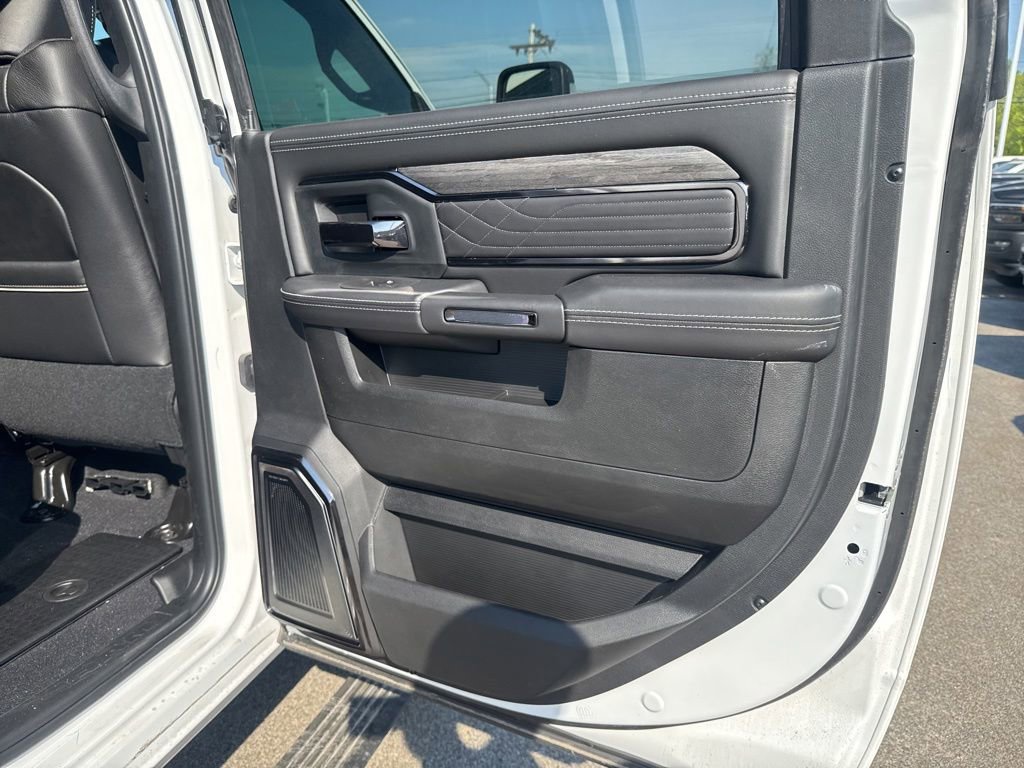 New 2026 RAM 2500 Limited AWD/4WD image 31