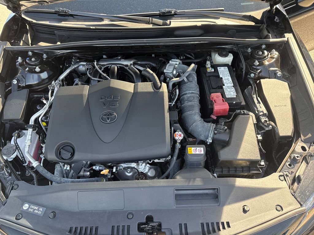 Used 2024 Toyota Camry XSE w/ Navigation Package image 11