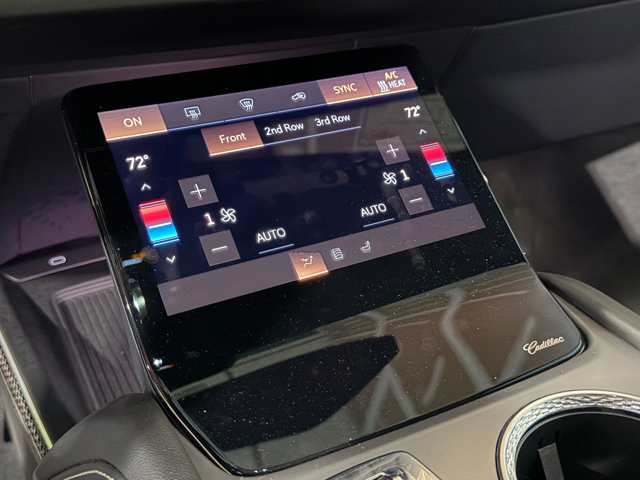 New 2026 Cadillac Vistiq Luxury AWD/4WD image 31