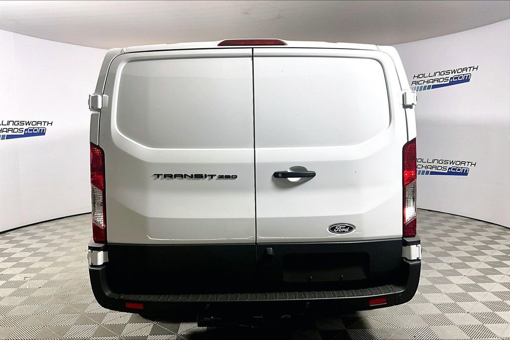 New 2026 Ford Transit 250 Low Roof RWD image 4