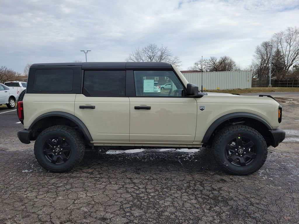 New 2025 Ford Bronco Big Bend image 3