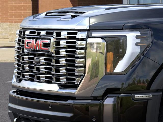 New 2026 GMC Sierra 2500 Denali w/ Denali Reserve Package image 13