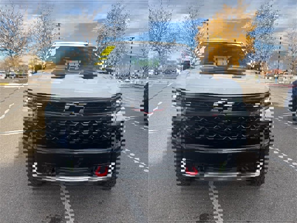 Certified 2024 Chevrolet Silverado 1500 ZR2 image 9