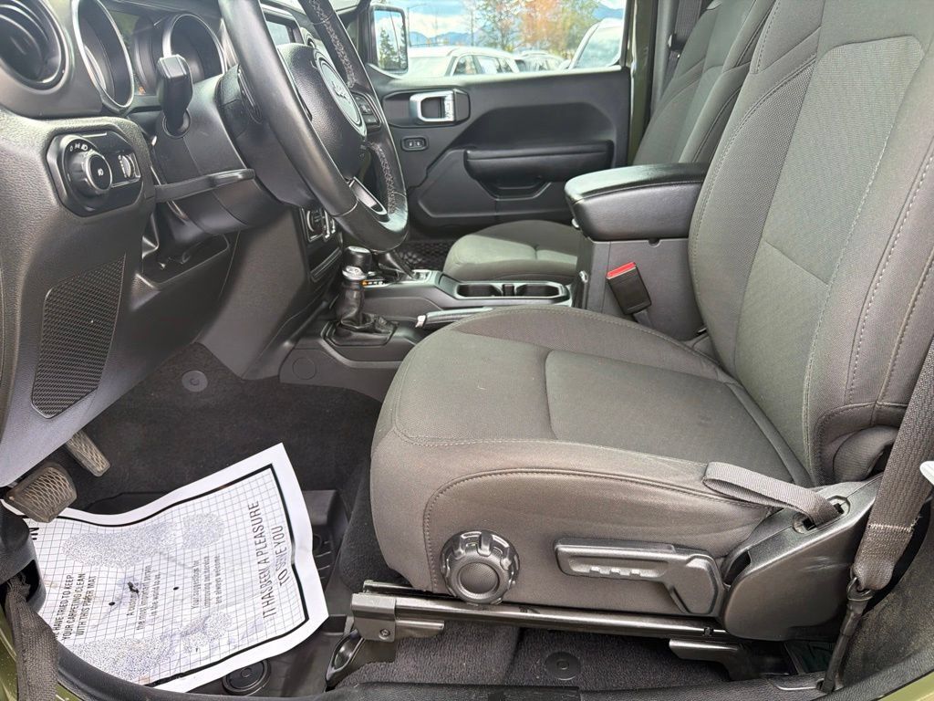 Used 2023 Jeep Wrangler Sport AWD/4WD image 15