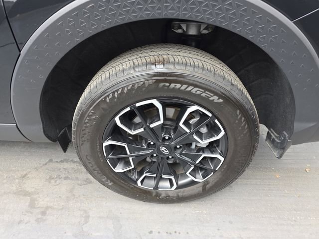 Used 2024 Hyundai Santa Cruz SE image 16