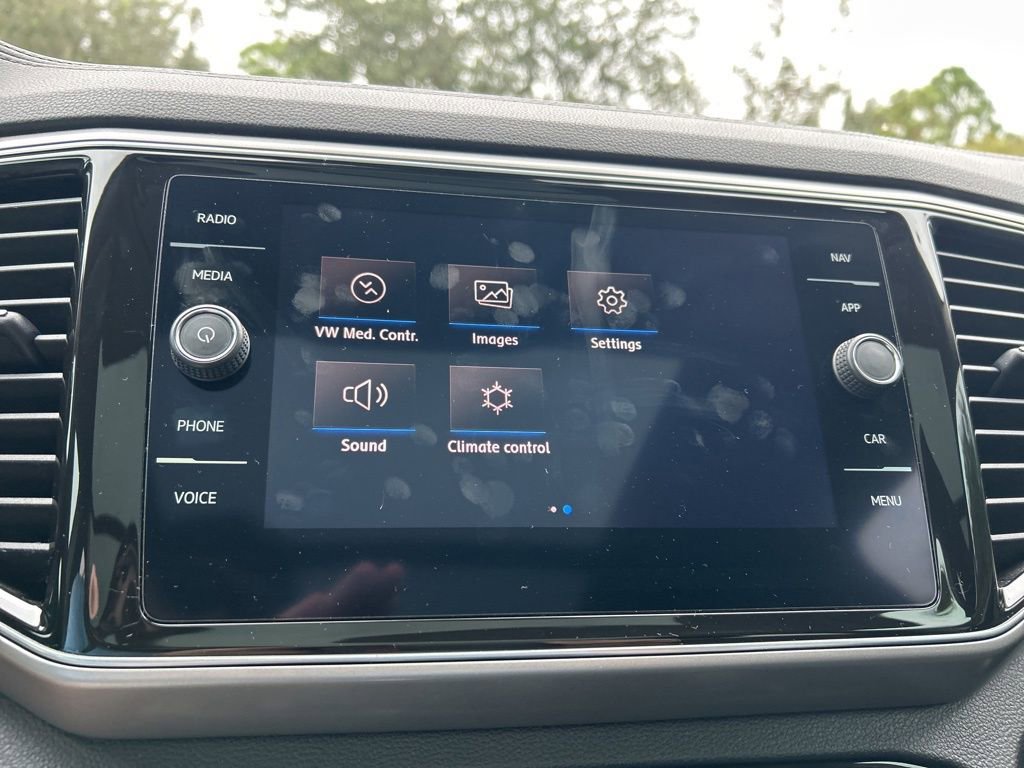 Used 2019 Volkswagen Atlas SEL R-Line image 34