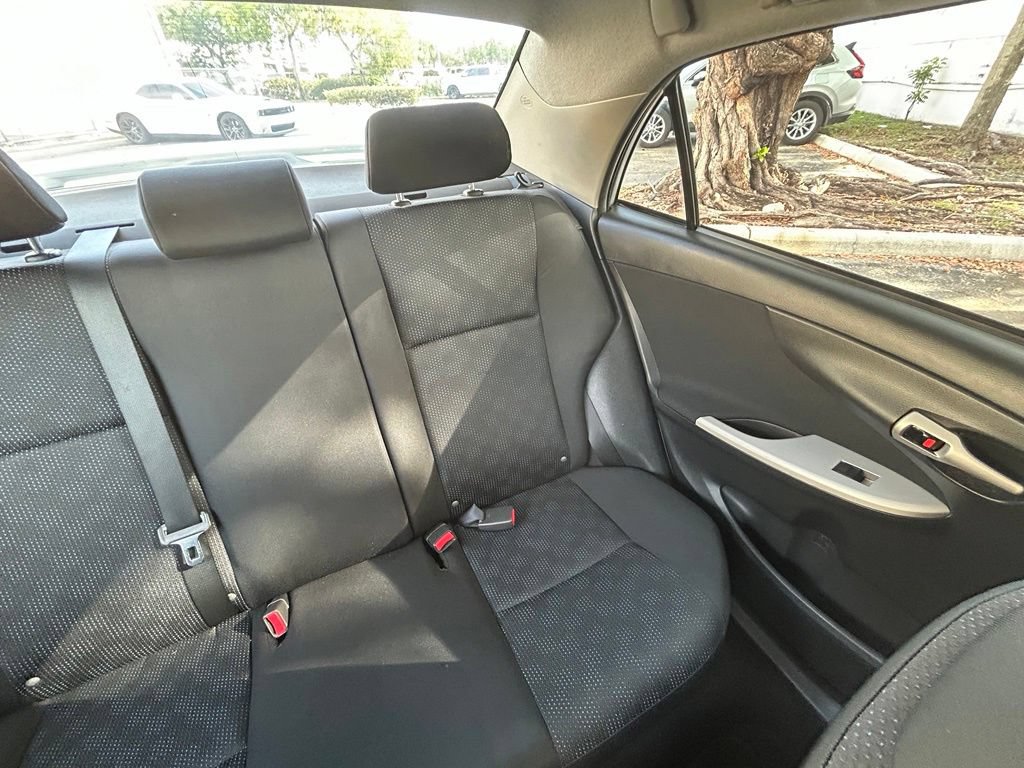 Used 2010 Toyota Corolla S FWD image 14