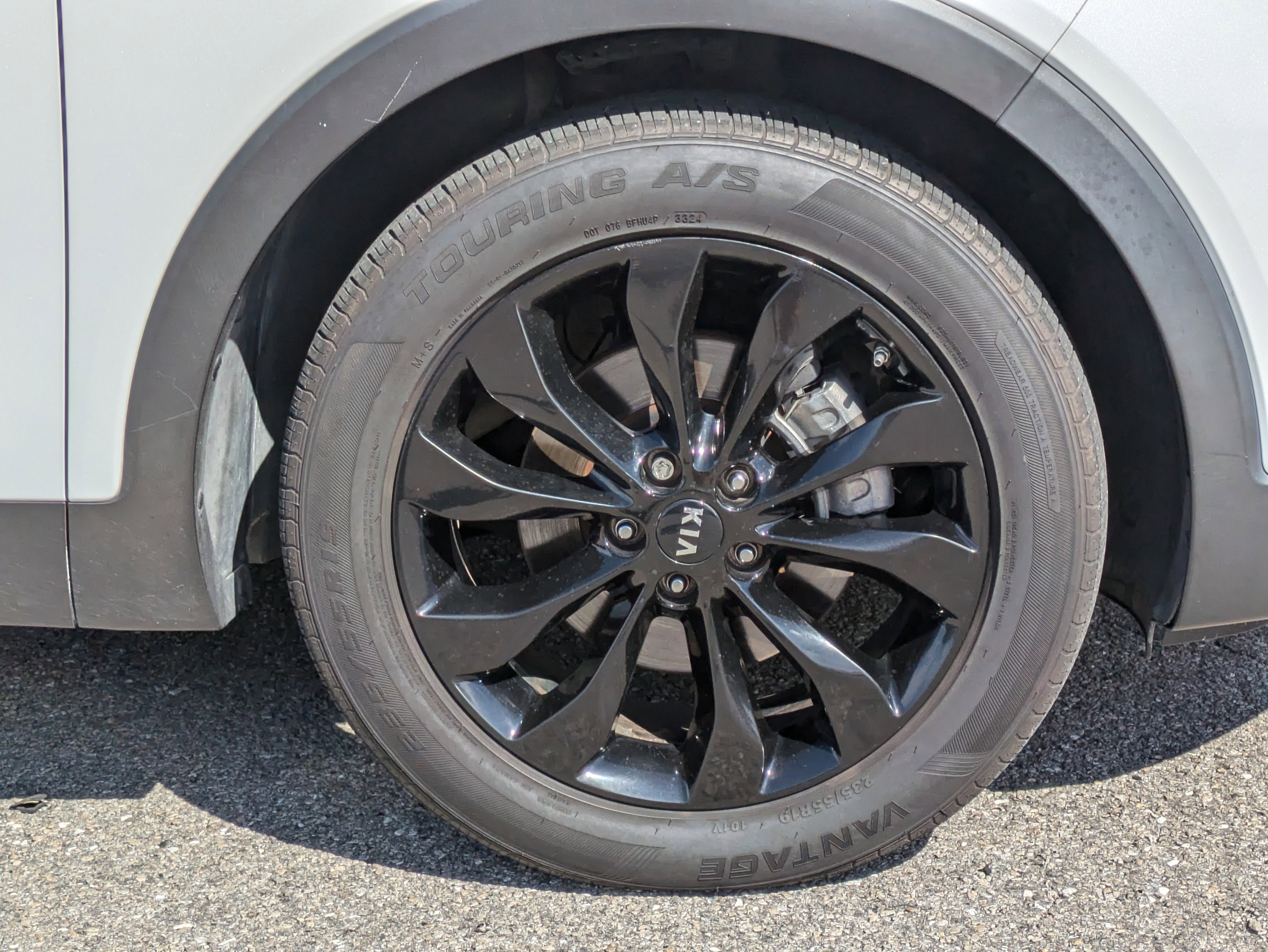 Used 2020 Kia Sorento EX image 11