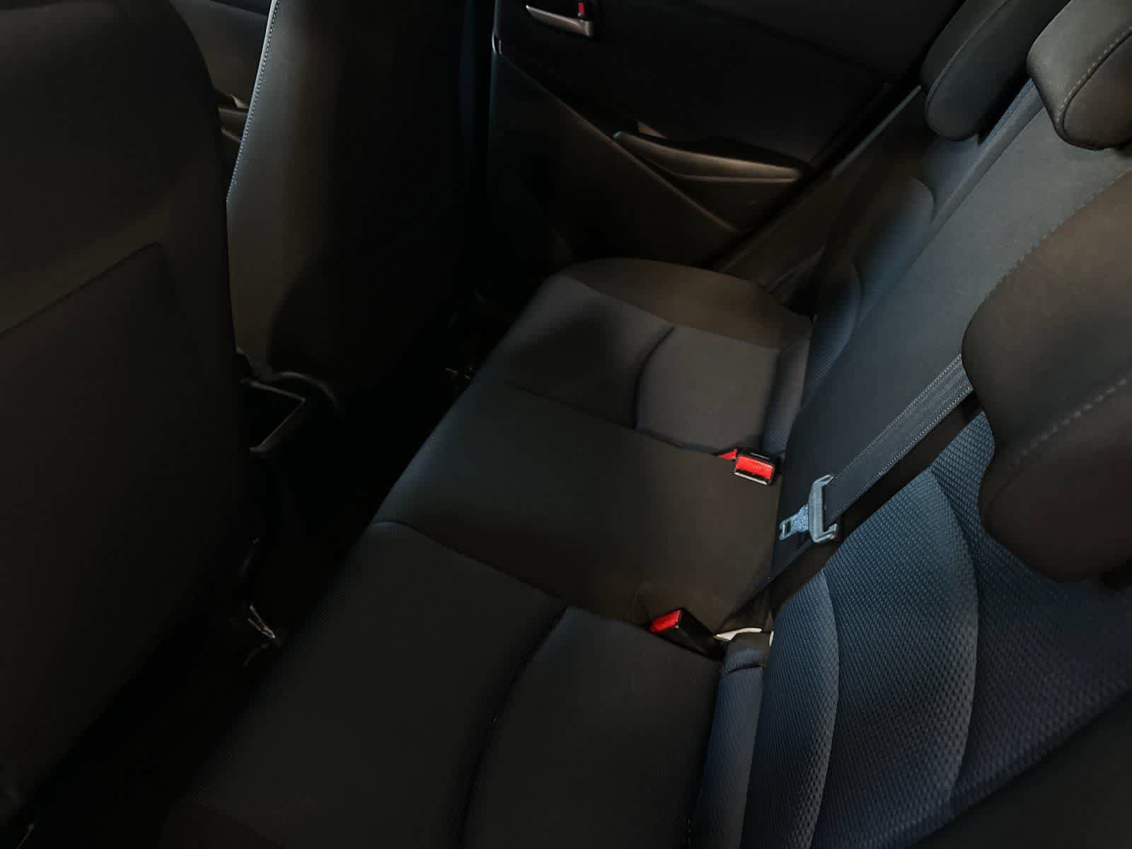 Used 2020 Toyota Yaris LE FWD image 5