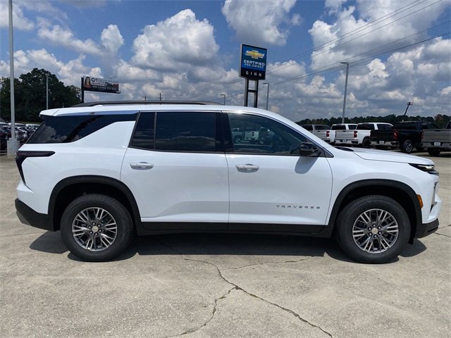New 2026 Chevrolet Traverse LT w/ Driver Confidence Package image 7
