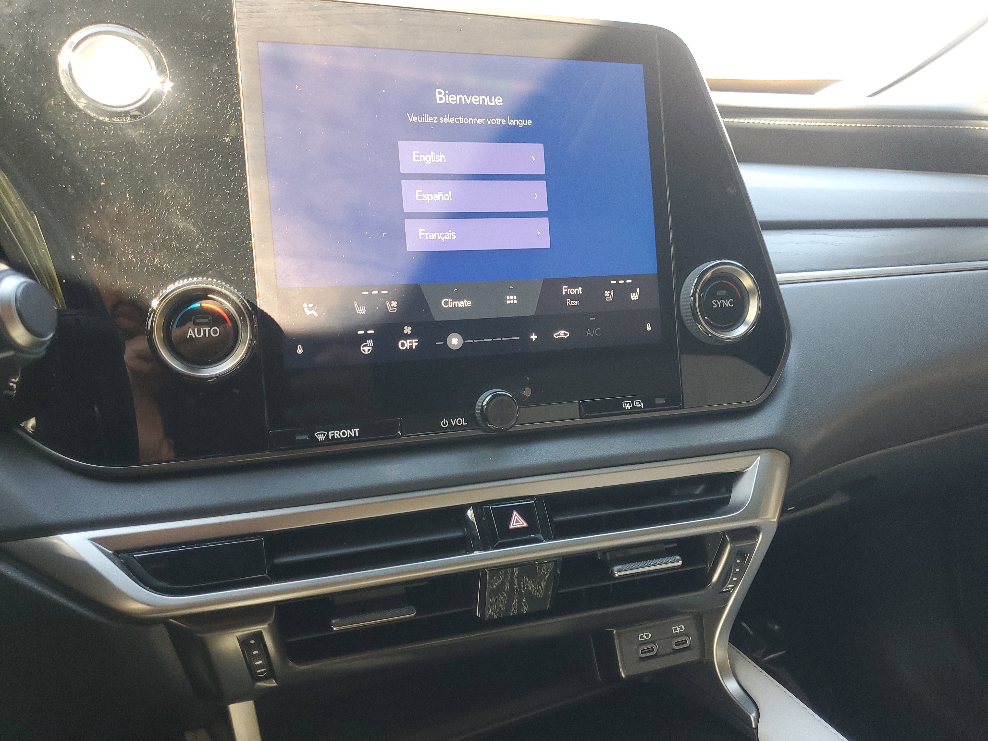 Used 2023 Lexus RX 350 Premium w/ Accessory Package (Z1) image 26