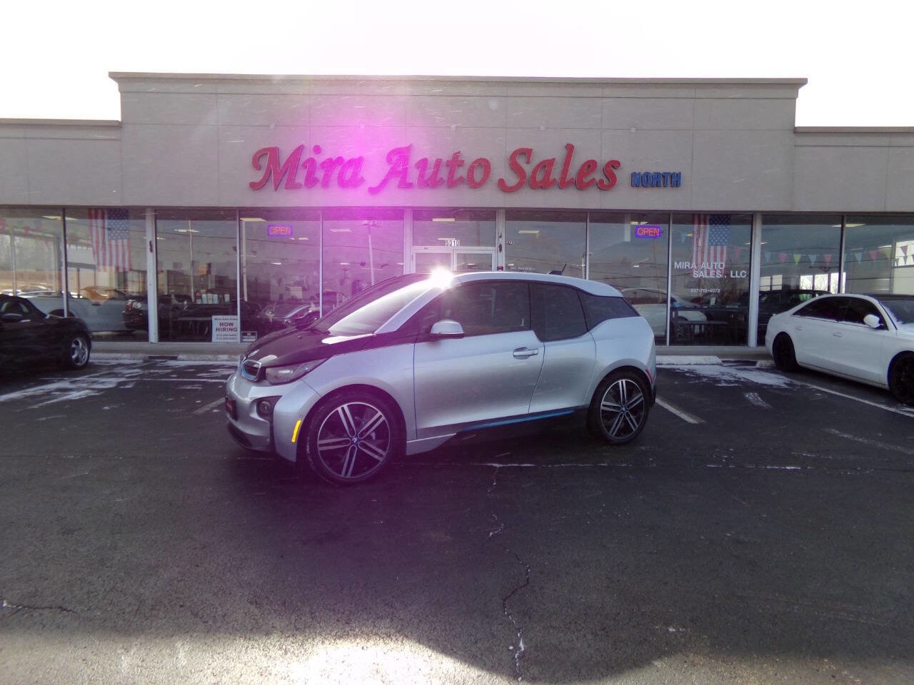 Used 2014 BMW i3 RWD image 2