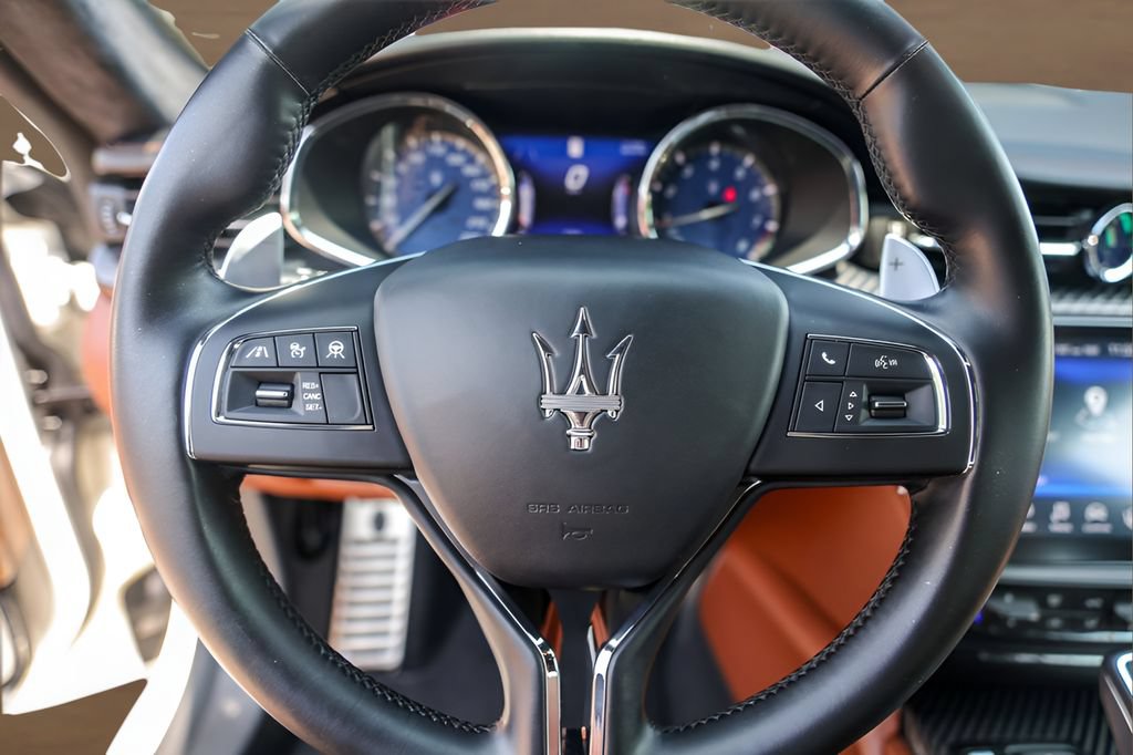 Used 2019 Maserati Quattroporte GTS GranLusso RWD image 12
