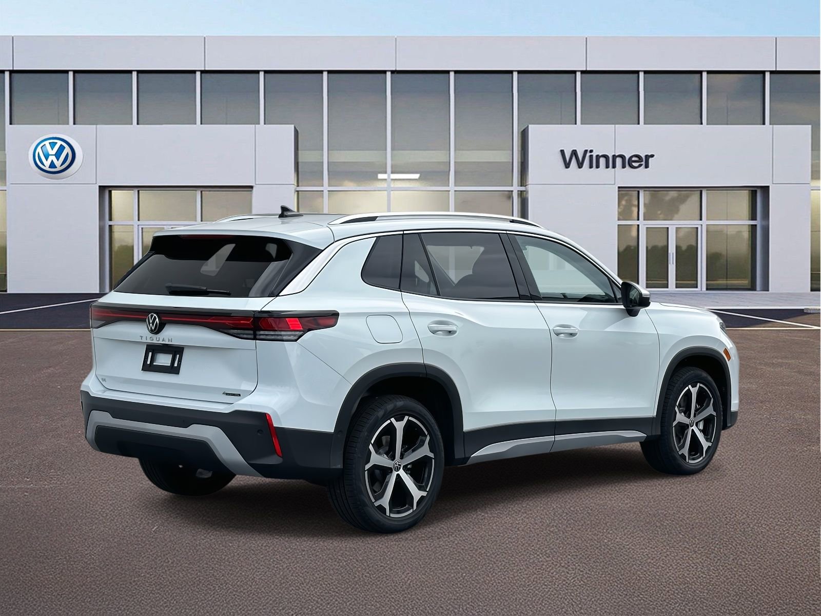 New 2025 Volkswagen Tiguan SE image 5