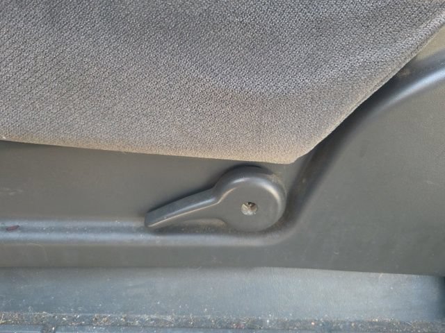 Used 2005 GMC Sierra 1500 W/T RWD image 16