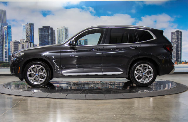 Used 2024 BMW X3 xDrive30i w/ Convenience Package w/ZPA AWD/4WD image 6