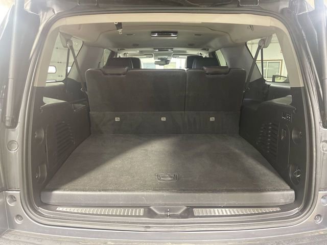 Used 2020 GMC Yukon XL Denali w/ Denali Premium Package image 25
