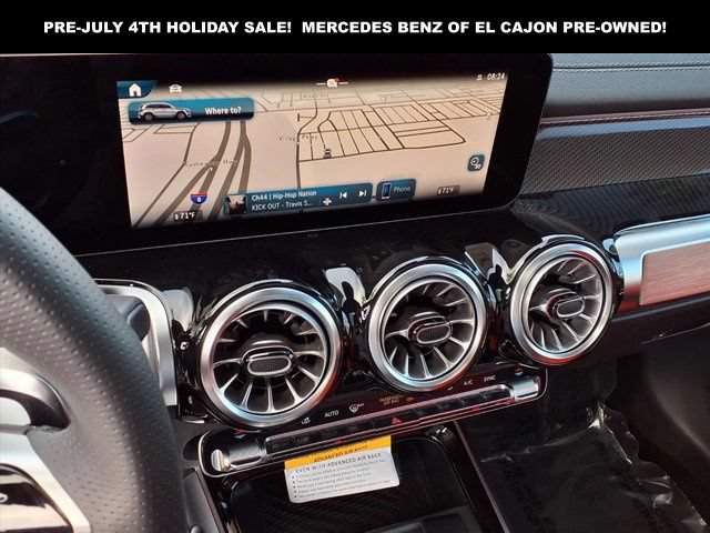 New 2026 Mercedes-Benz GLB 35 AMG 4MATIC image 6
