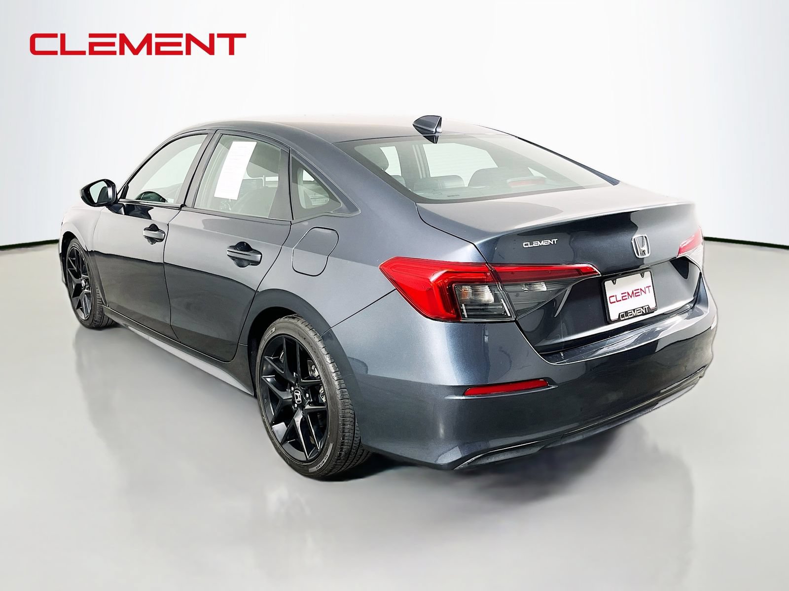 Used 2024 Honda Civic Sport image 9