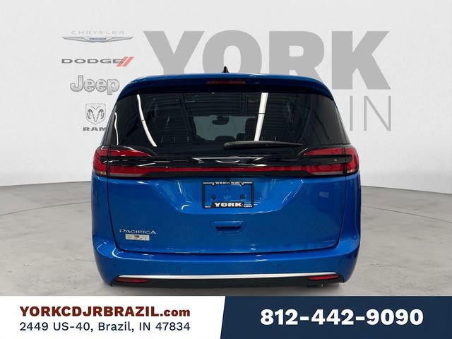 New 2027 Chrysler Pacifica Select FWD image 4