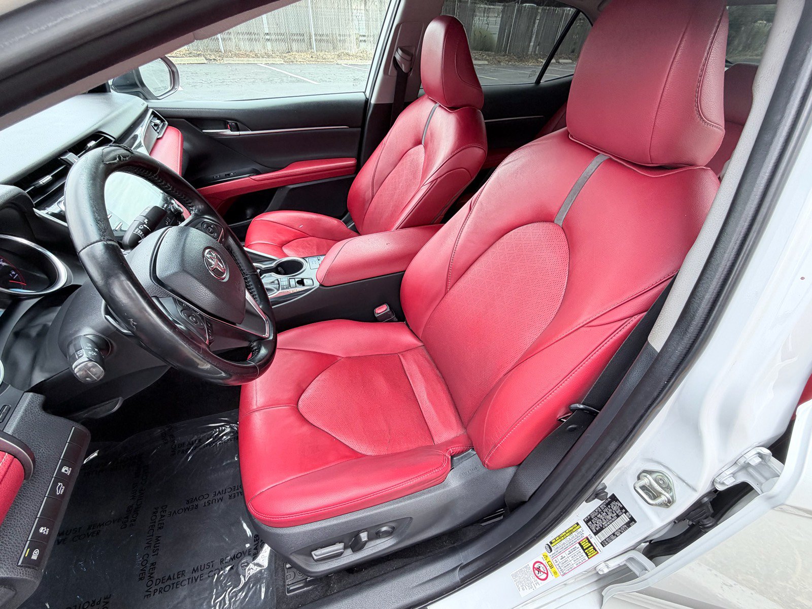 Used 2019 Toyota Camry XSE FWD image 8