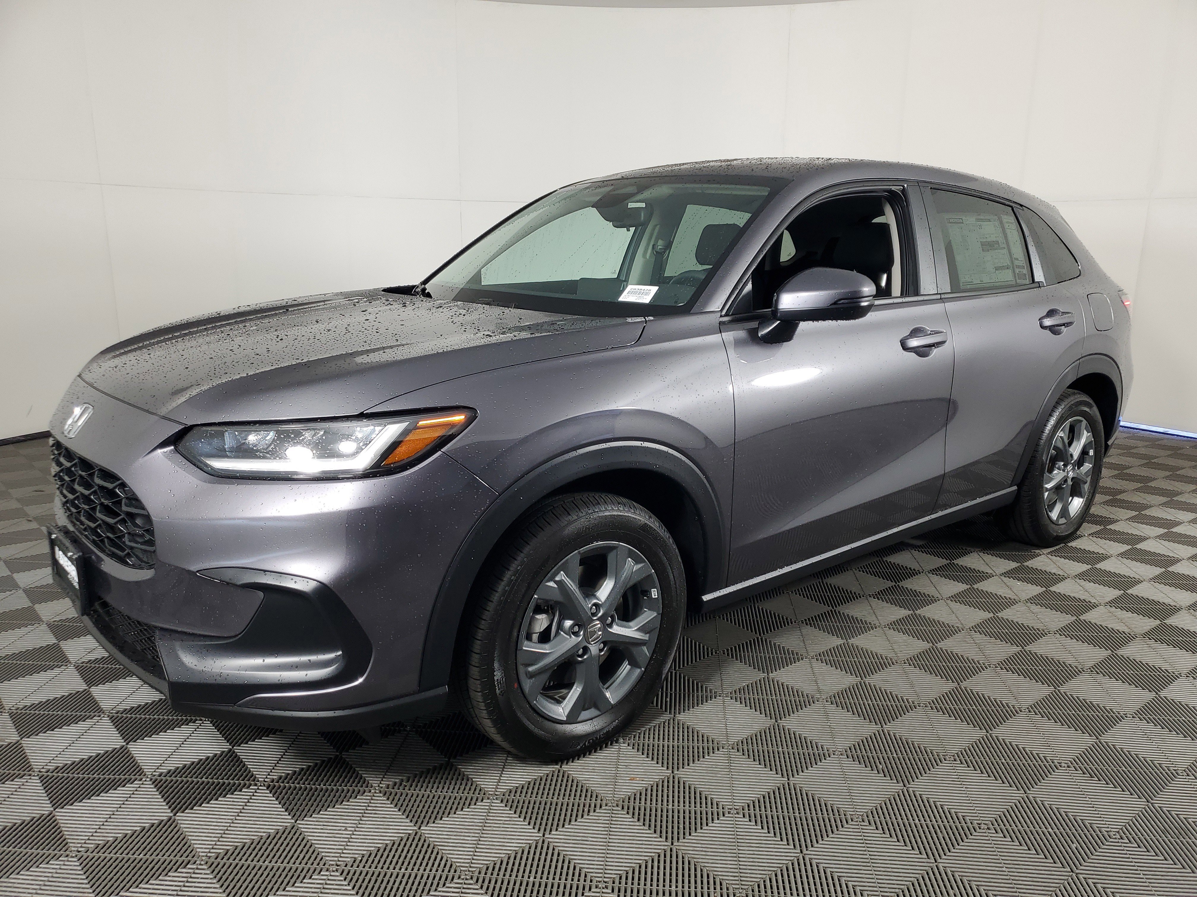 New 2026 Honda HR-V LX image 8