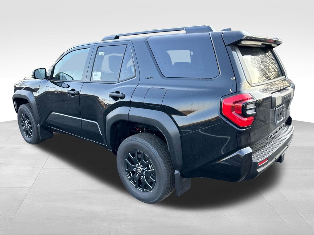 New 2026 Toyota 4Runner SR5 AWD/4WD image 3