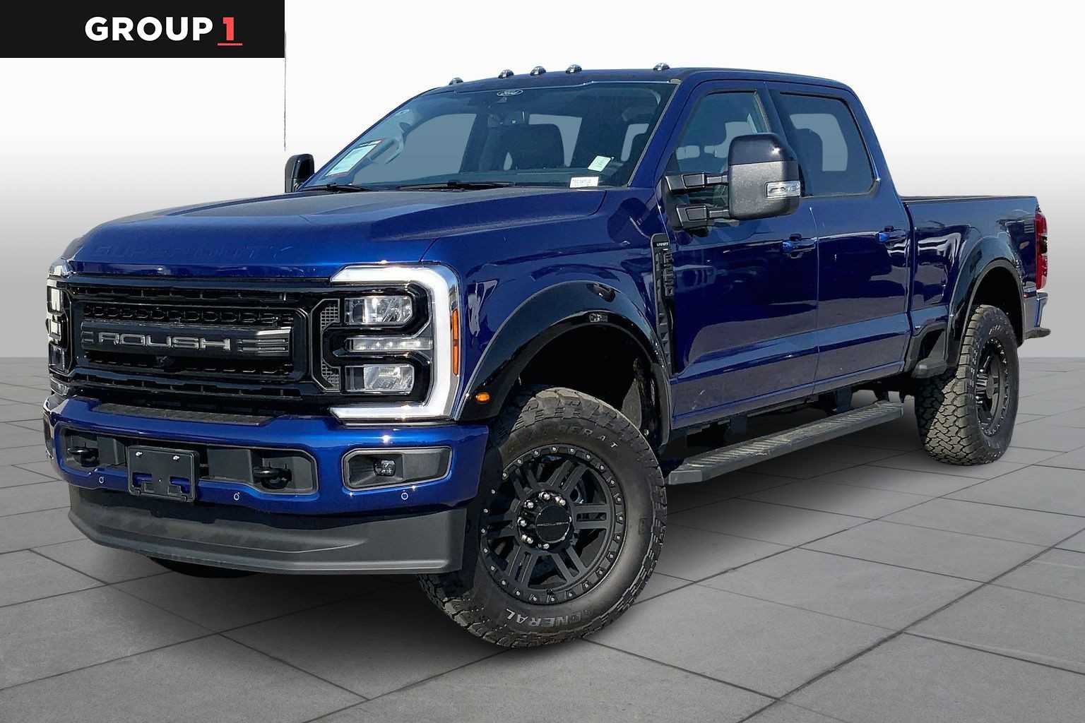 New 2026 Ford F250 Lariat w/ Black Appearance Package