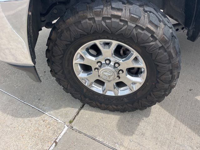 Used 2024 RAM 2500 Laramie w/ Sport Appearance Package AWD/4WD image 31