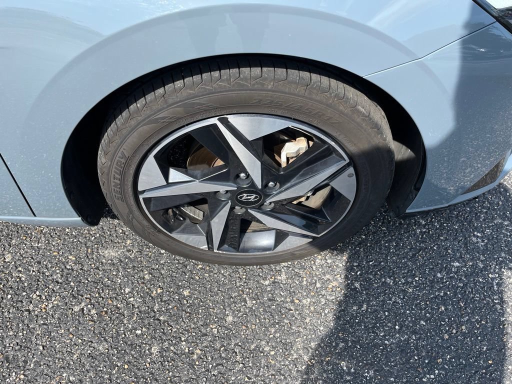 Used 2023 Hyundai Elantra Limited w/ Cargo Package FWD image 48