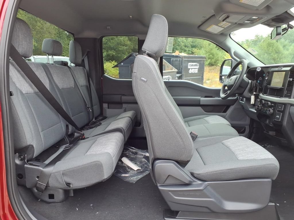 New 2027 Ford F350 XLT w/ FX4 Off-Road Package AWD/4WD image 14