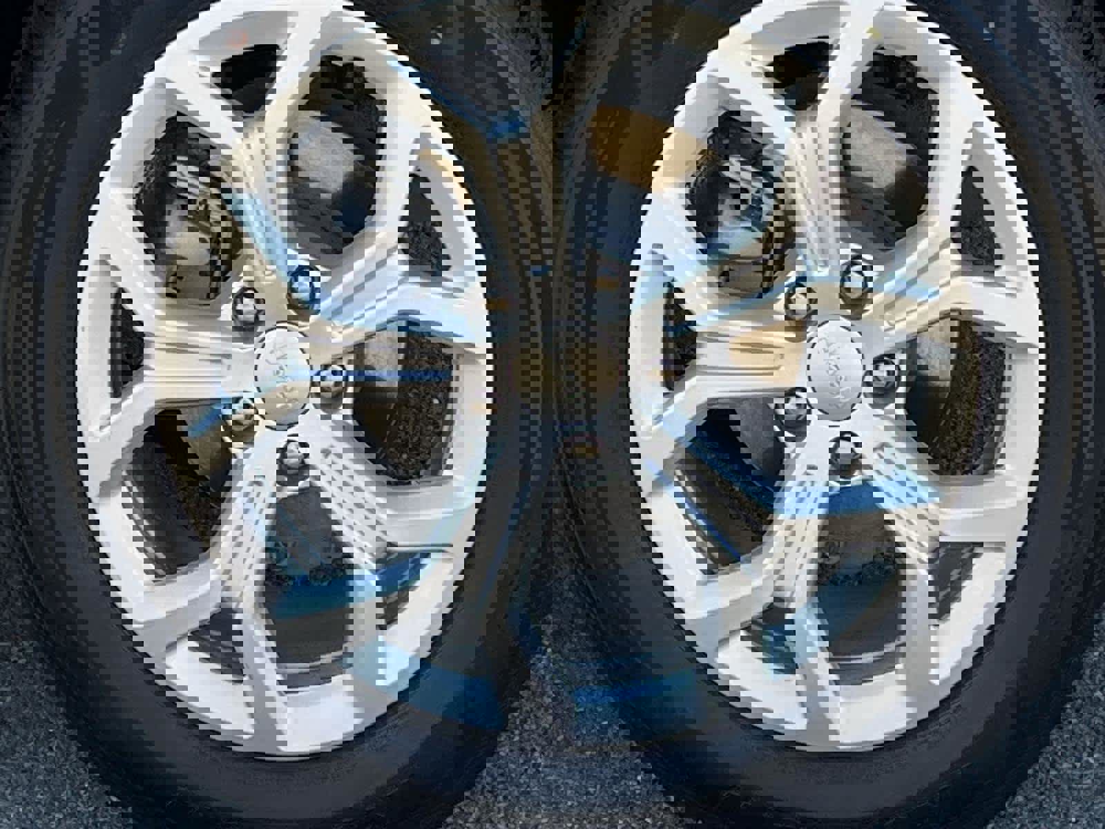 Used 2024 Jeep Compass Latitude image 11