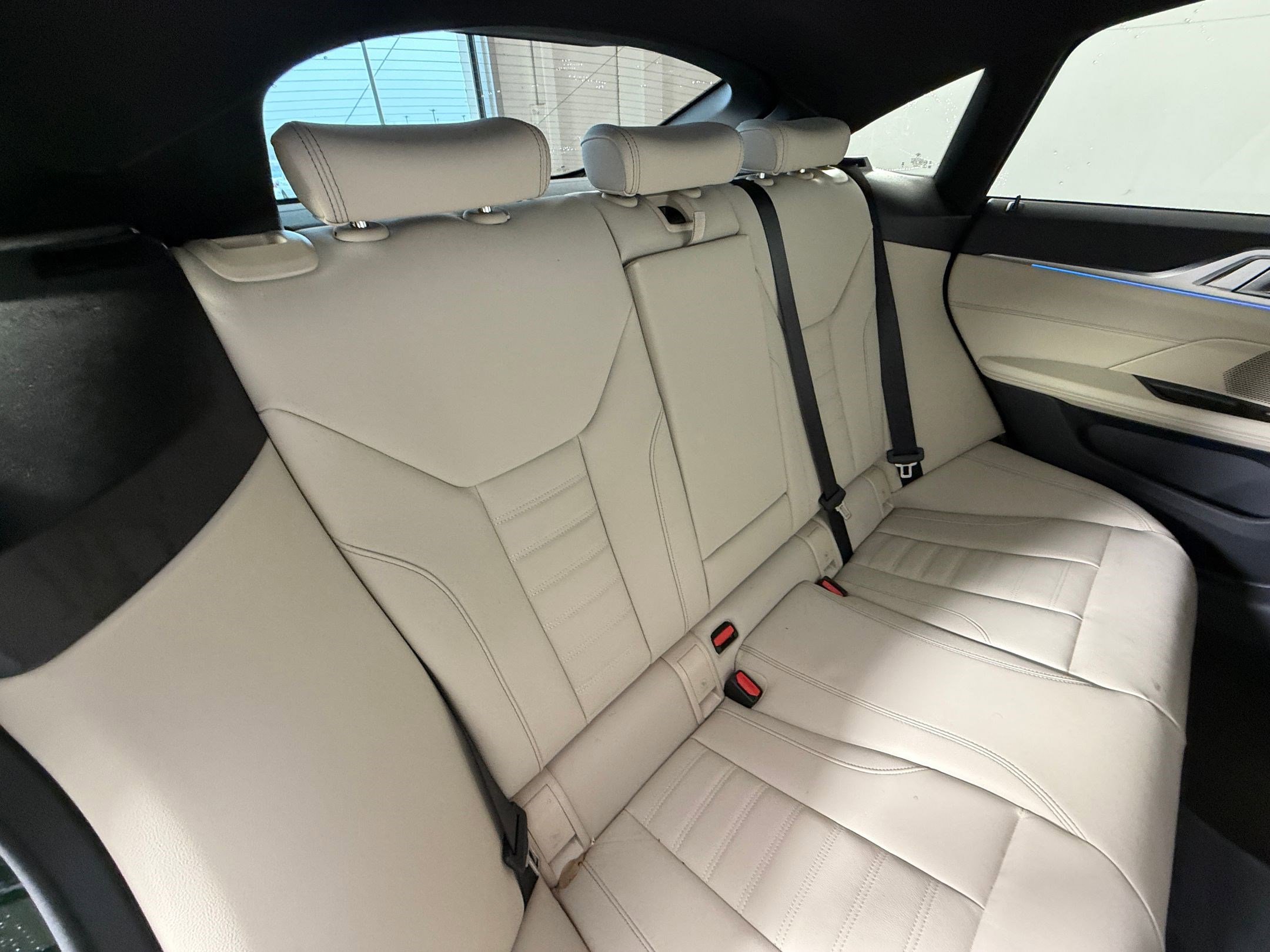 Used 2023 BMW i4 eDrive35 w/ Premium Package RWD image 34