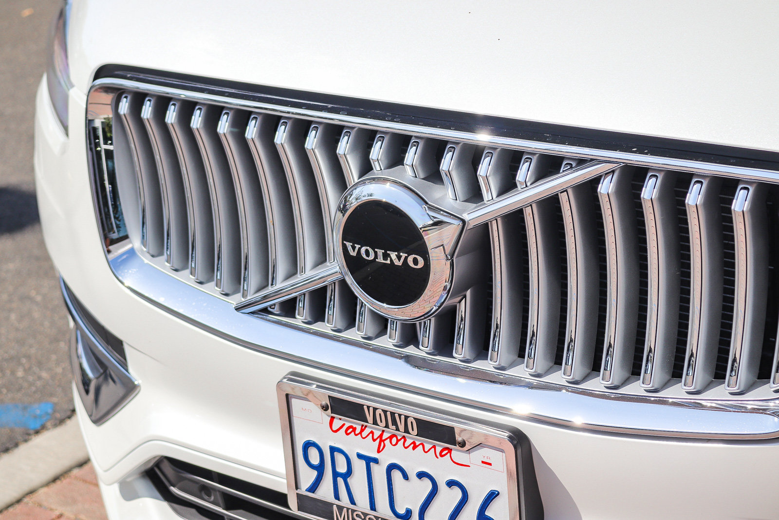 Used 2025 Volvo XC90 T8 Core w/ Protection Package Premier AWD/4WD image 13