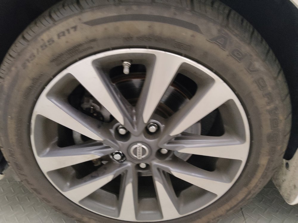 Used 2016 Nissan Altima 2.5 SL w/ 2.5 Technology Package FWD image 31